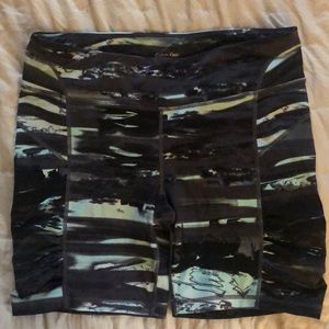 Calvin Klein size Large workout shorts